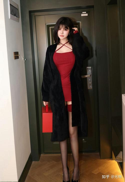 久久久久激情综合色的相关介绍