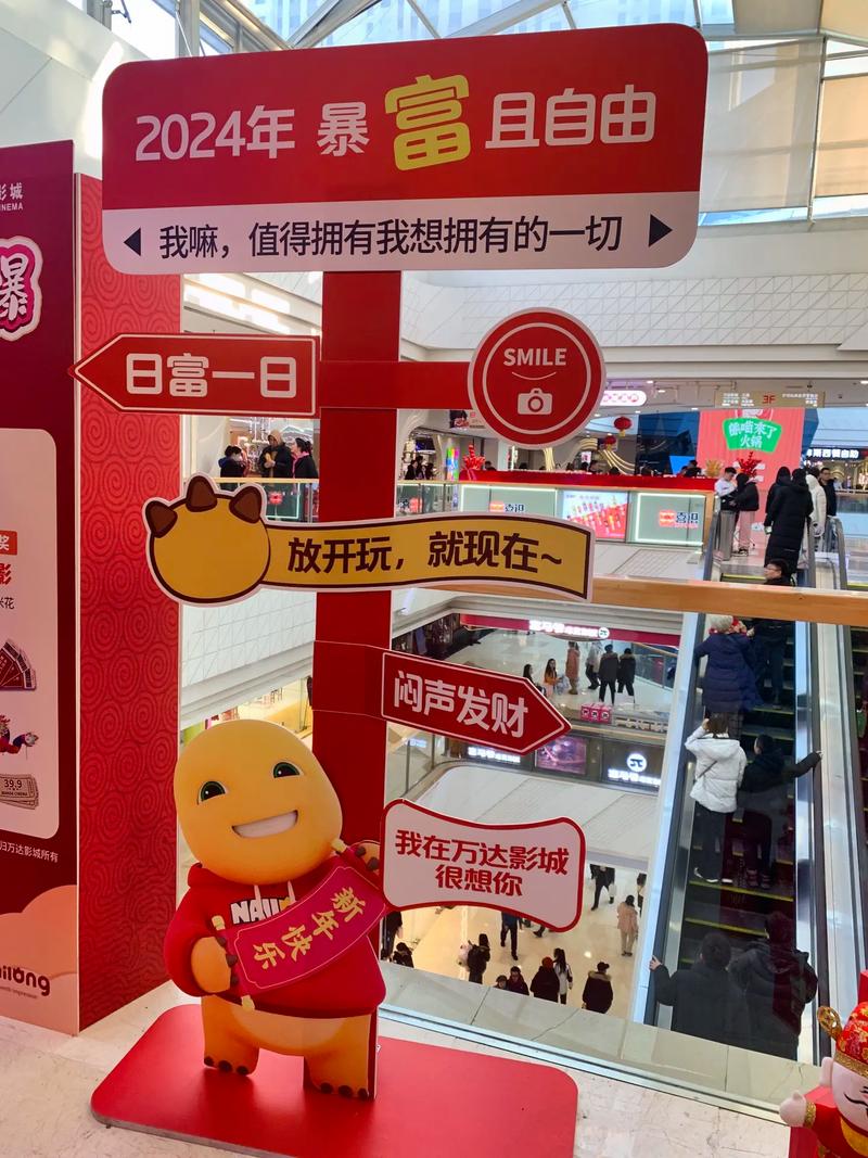 操美女老师的相关介绍
