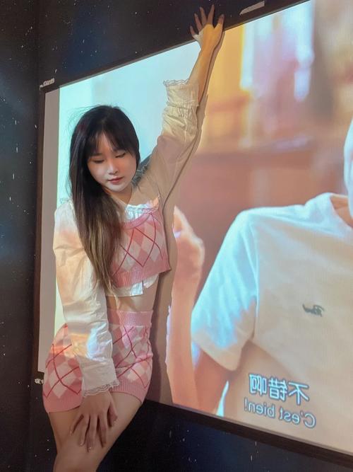 k罩杯人妻秘书的相关介绍