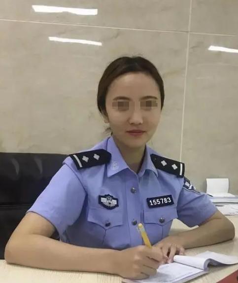 少妇丝袜av的相关介绍