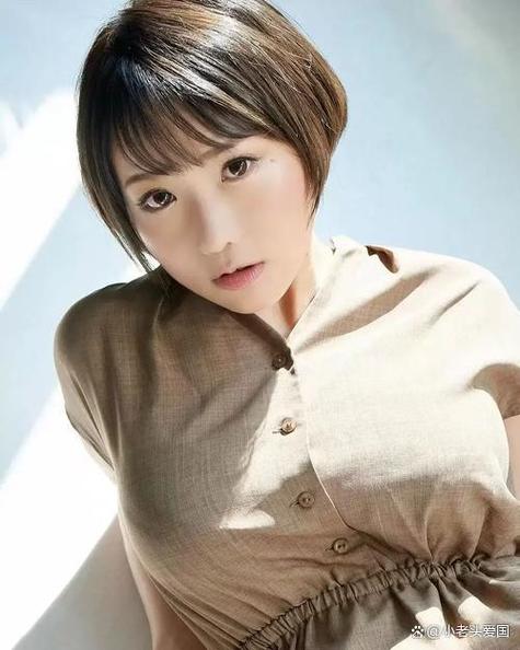 97人人澡人人妻人人少妇的相关介绍