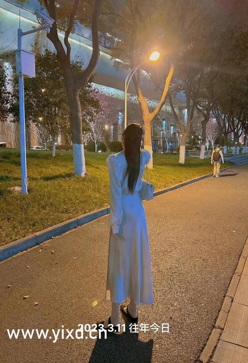 极品美女被爆操出白浆的相关介绍