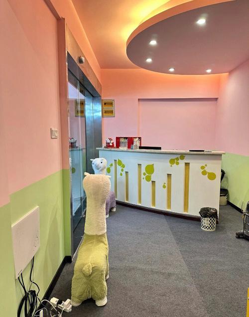 白嫩的人妻作者不详的相关介绍