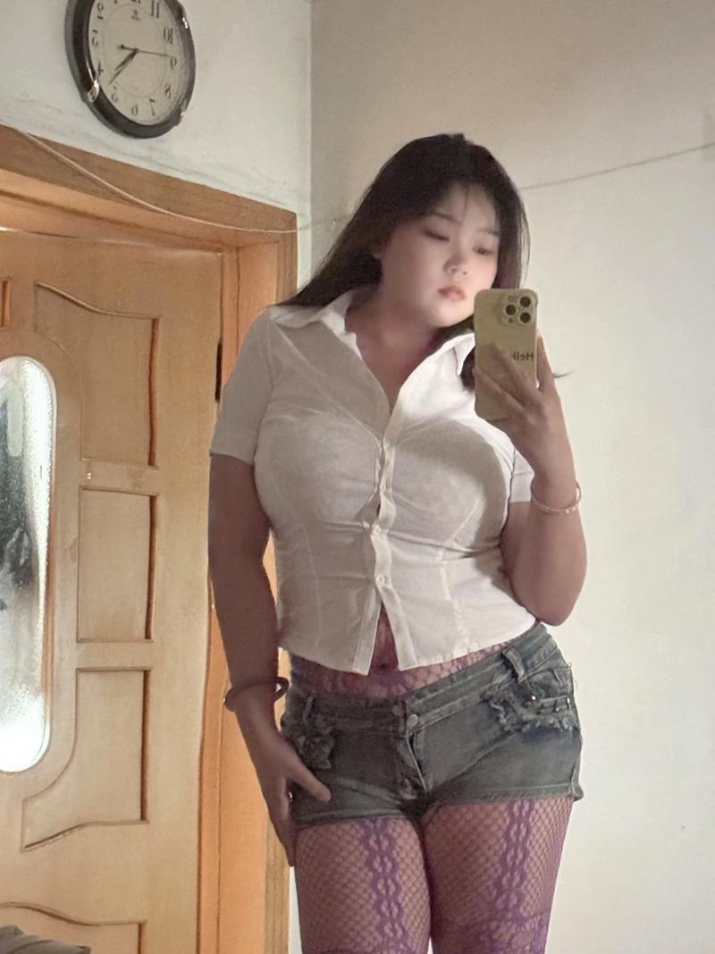 女生下身黄色分泌物的相关介绍