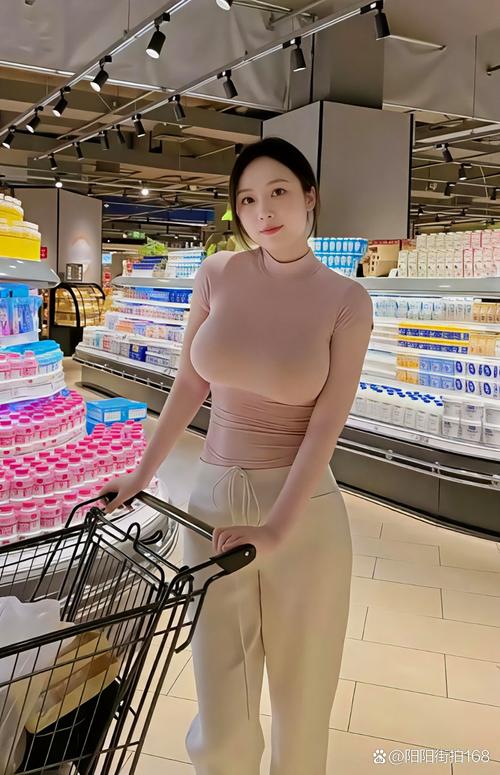美女啪啪出白浆的相关介绍