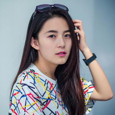 少妇看av一二三区的相关介绍