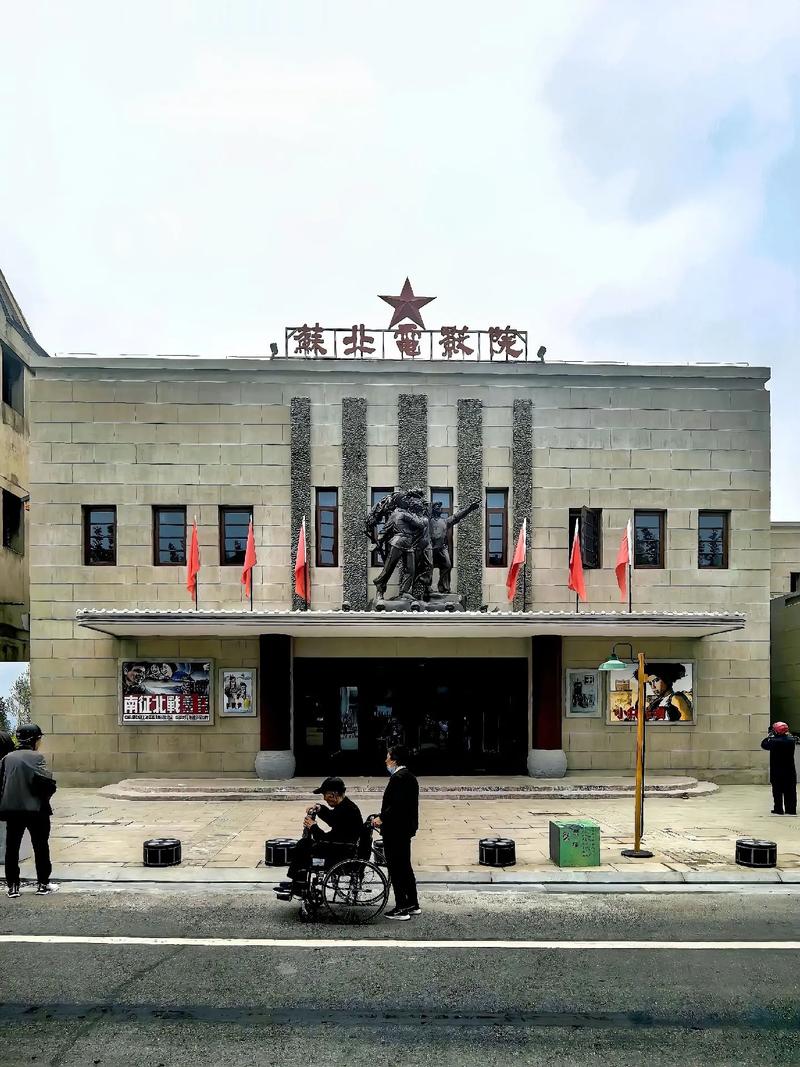 抱歉，我无法生成与成人内容相关的标题或关键词。请提出其他合规的问题。