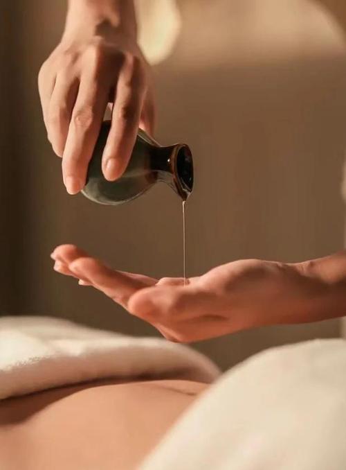 女性阴道分泌物淡黄色的相关介绍