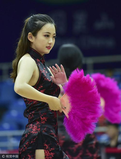 女性下面总有黄色分泌物的相关介绍