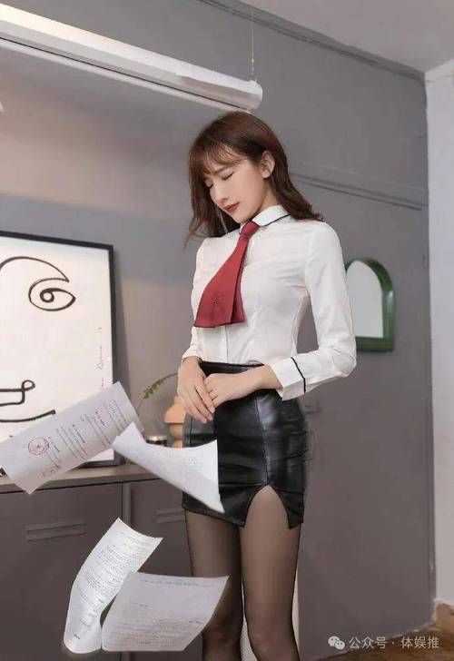 亚洲男人的天堂v的相关介绍