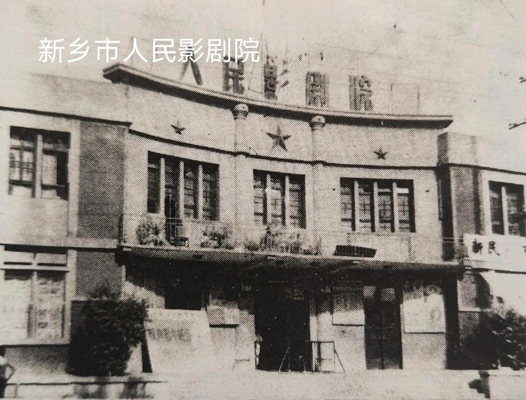 丰满白嫩大尺度尤物私房照的相关介绍
