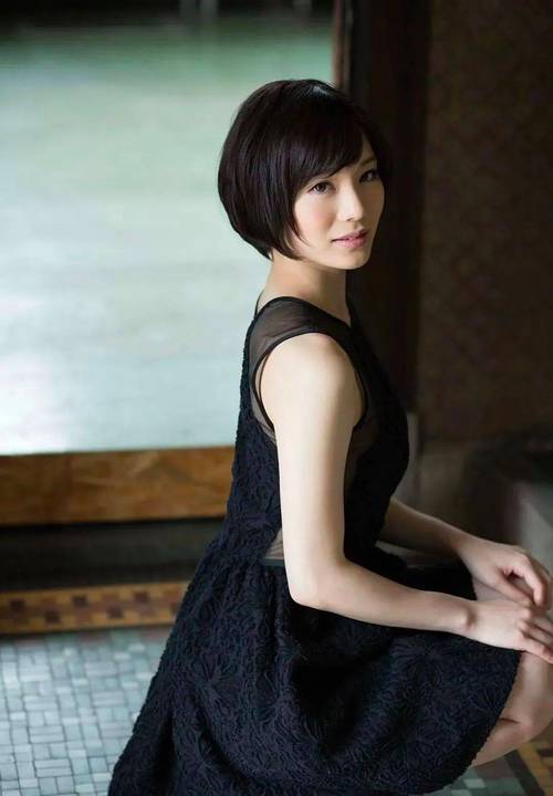 10岁女孩有黄色分泌物正常吗的相关介绍