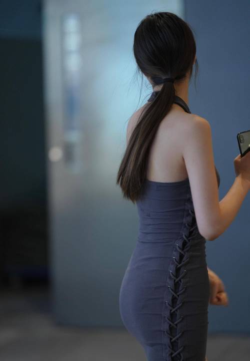 搭讪人妻啪啪的相关介绍