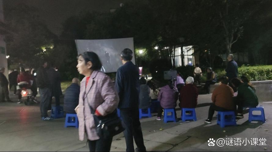 女性分泌黄色黏物是什么的相关介绍